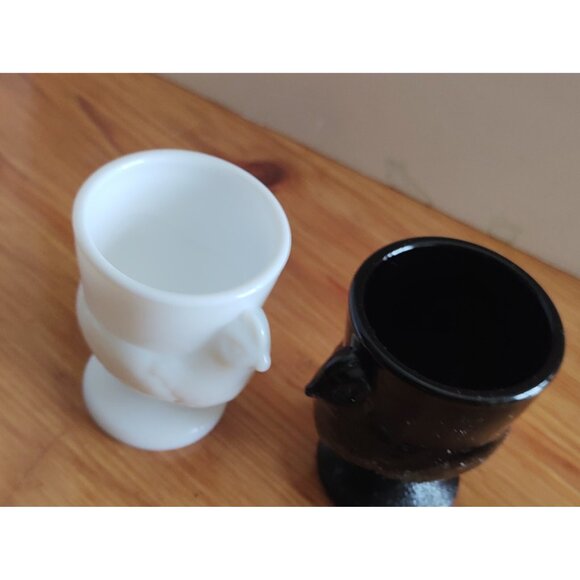 Vintage French Black and White Glass Chicken eggcup set - Picture 8 of 8